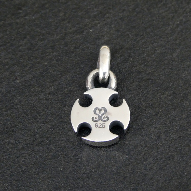 small iron cross pendant アイアン クロス ペンダント ｜ シルバー