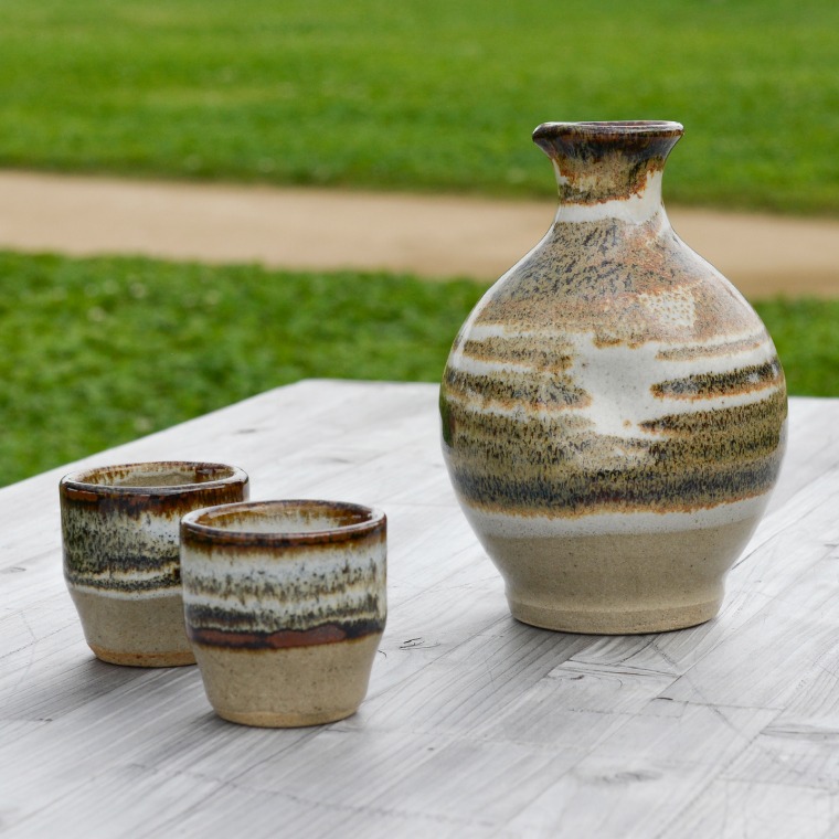 廣永窯　「酒器」　徳利 1個・盃 3個のセット　共箱あり 廣永窯 「酒器」 徳利 1個・盃 3個のセット 共箱あり 廣永窯