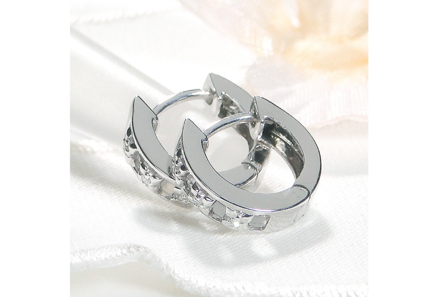 ピアス プラチナ PT900 ダイヤモンド 0.03ct フープピアス 【f220-pt