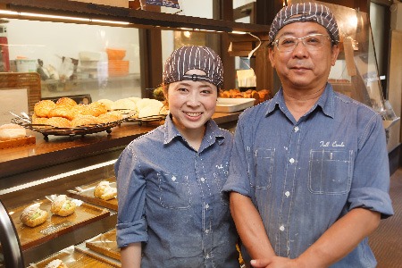 隔月6回定期便】4種類のパン焼きたての味直送便【瞬間冷凍 食パン 純
