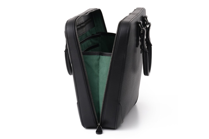 美品✨ ソメスサドル ビジネスバッグ イノベーション 2way ブラック レザー 馬具屋がつくる至極のビジネスバッグ｜イノベーションにnew