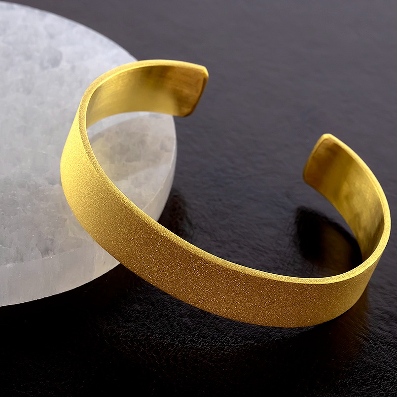 LV バングル　k24加工済み ブレスレット 純金 造幣局検定刻印付 K24 鍛造技法 幅6㎜ 腕周り16