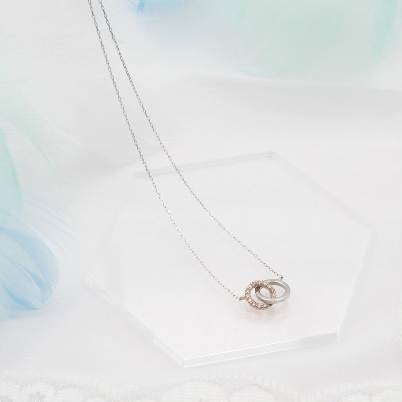 PT900/K18PG/PT850 0.07ct ダイヤモンド ペンダントネックレス HH