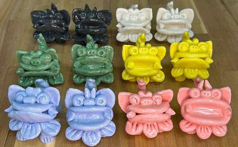 手びねり】透土練り込み パステルシーサーペア(施釉本焼) 日用品