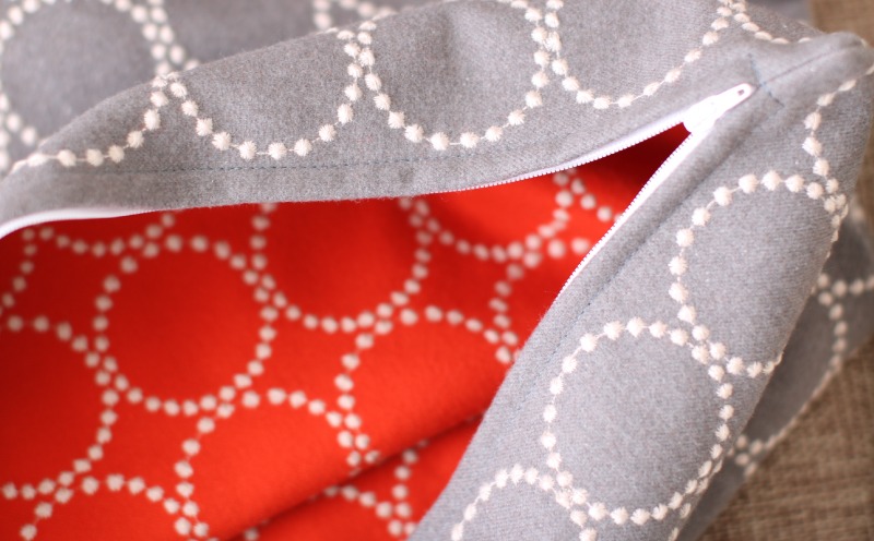 ミナペルホネン　kousagi　クッション　タンバリン　ベージュ ミナペルホネン kousagi クッション タンバリン ベージュ