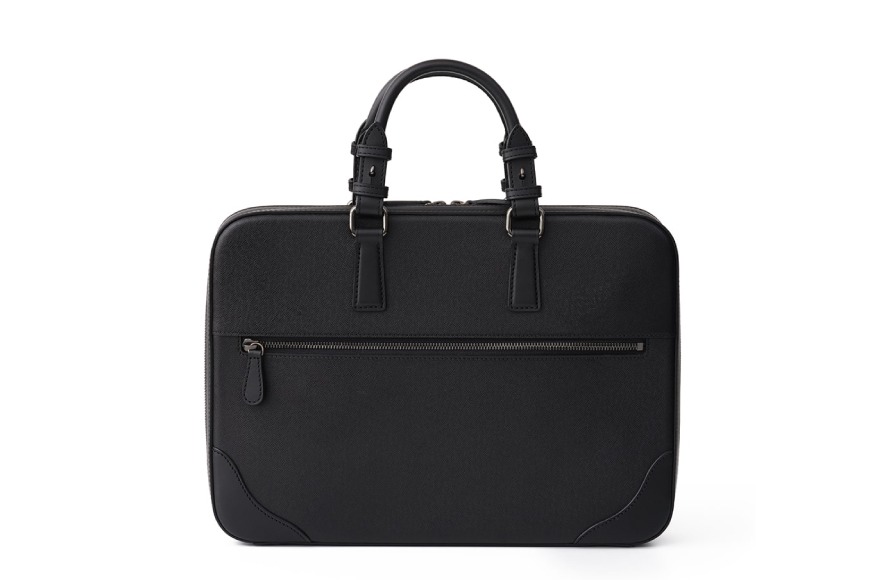 【良品】ソメスサドル ビジネスバッグ イノベーション レザー ブラック系 A4◎ SOMES コンパクト ブリーフケース イノベーション （ブラック） IV-64