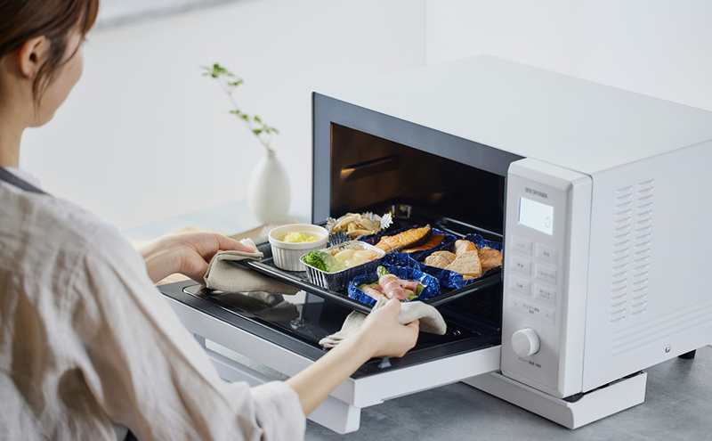 スチームオーブンレンジ 24LMO-F2404-W ホワイト アイリスオーヤマ