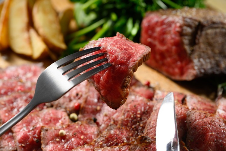 お肉屋さんのおすすめ ⚠️【訳あり】 黒毛和牛 赤身肉 ブロック 柵