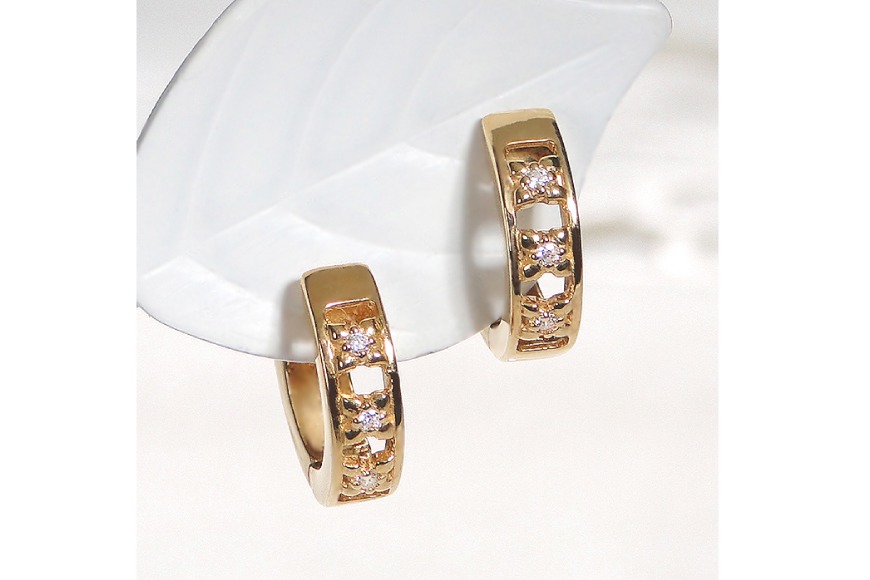 ピアス K18YG イエローゴールド ダイヤモンド 0.03ct フープピアス