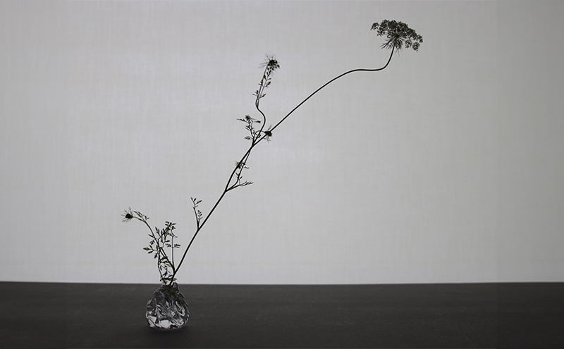 作家おまかせ お楽しみ 花瓶 1個 ガラス 加工品 花びん 透明 宙吹き