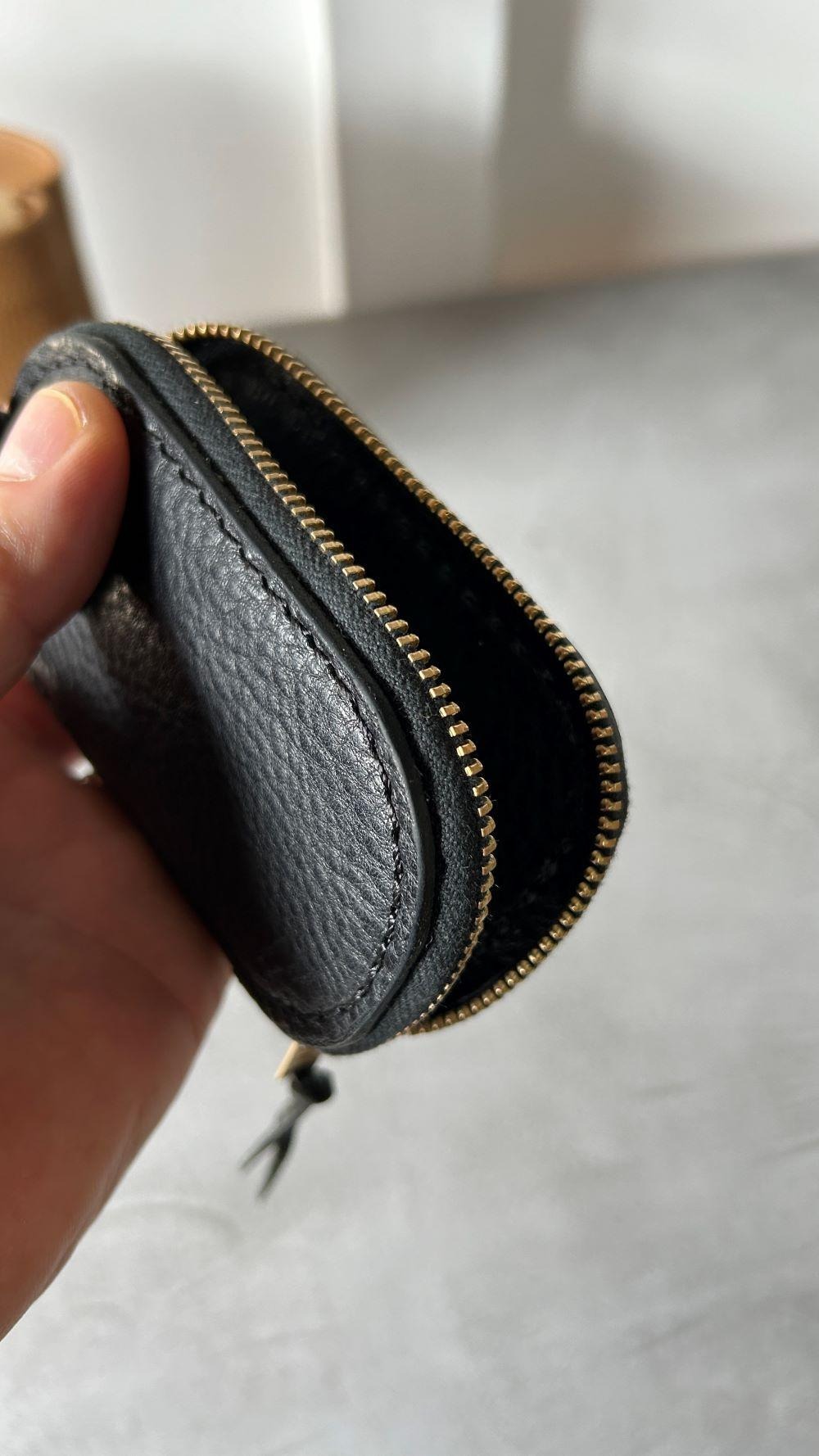 ※随時値下げ中　早い者勝ち　プラダ　キーケース　ラウンドファスナー 楽天市場】スマートキーケース ラウンドファスナー カーボンレザー