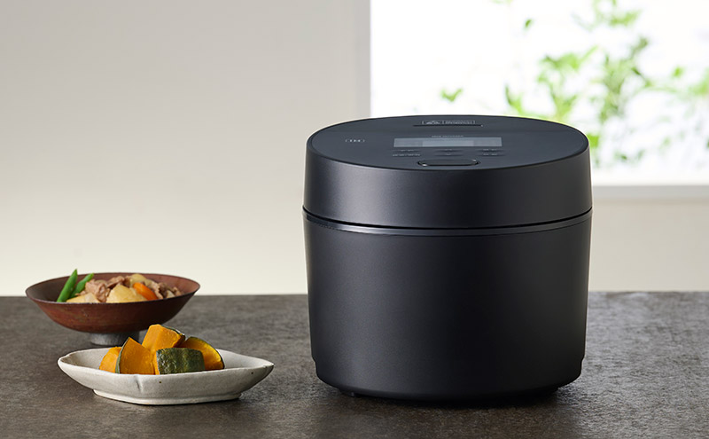炊飯器 3合 アイリスオーヤマ IHジャー RC-ISA30-B ブラック IH炊飯器