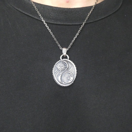 太陽と月 pendant (silver)（茨城県常総市） | ふるさと納税サイト