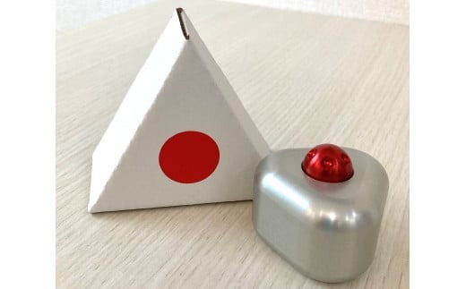 kiyumi様の専用ページです。 ひんやり冷たいアルミ合金製 KIHOの文鎮 （おむすび形ペーパー