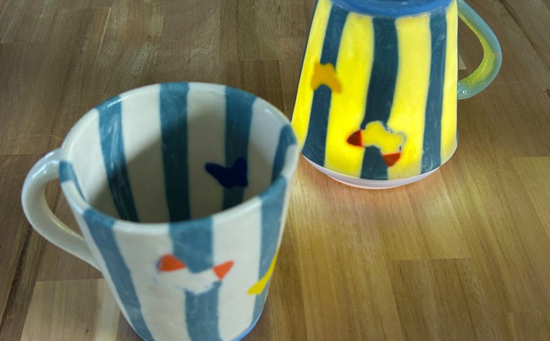 透土練り込み マグカップ 蝶ストライプ柄 日用品 食器 コップ カップ