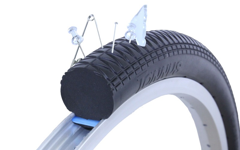 099X403 CHACLE EMA NOR 20インチ ノーパンクタイヤ自転車 マット